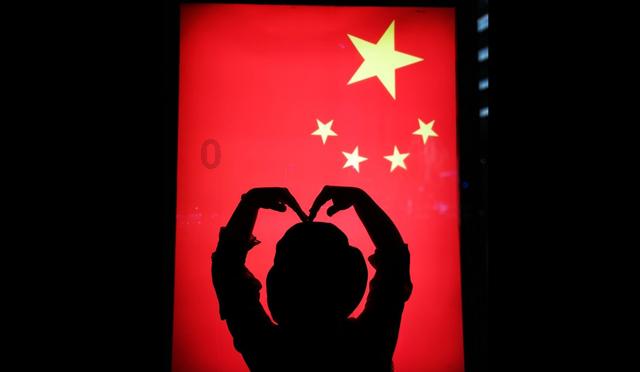 太空炽焰冲锋